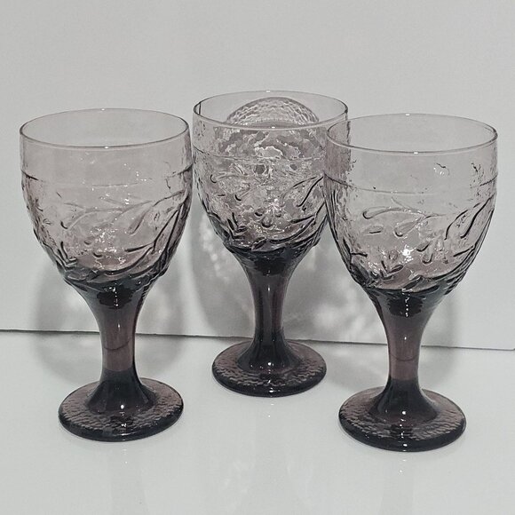Other - 3 Libbey Glass Garden Vine Violet Goblets 7" water ice tea glasses 16oz embossed